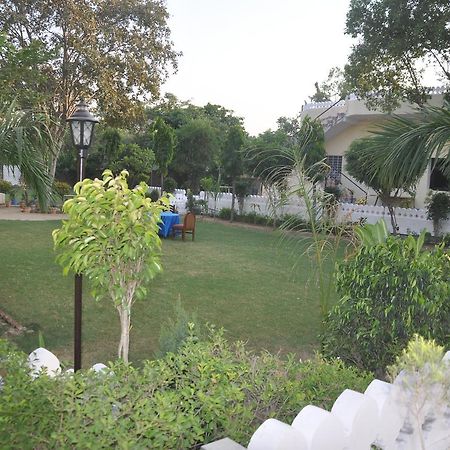 بهاراتبور Hotel Eagle Nest المظهر الخارجي الصورة